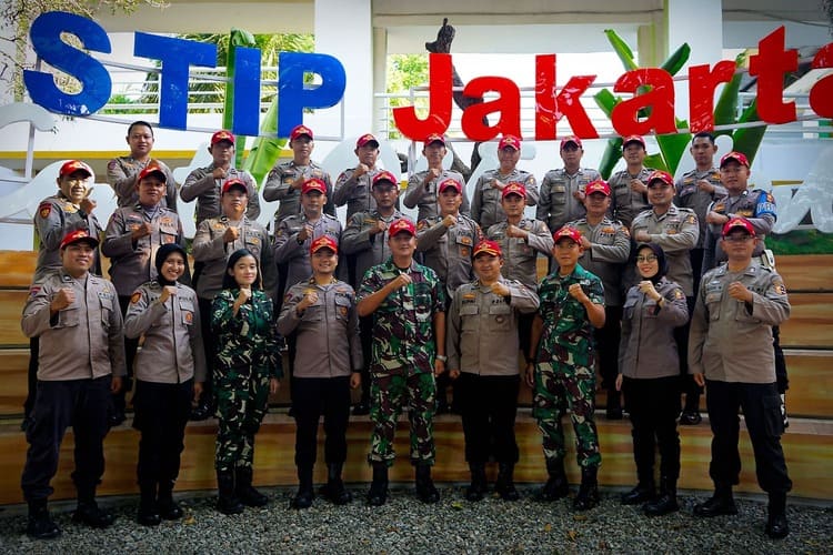 bapak-ibu-pengasuh-mahasiswa