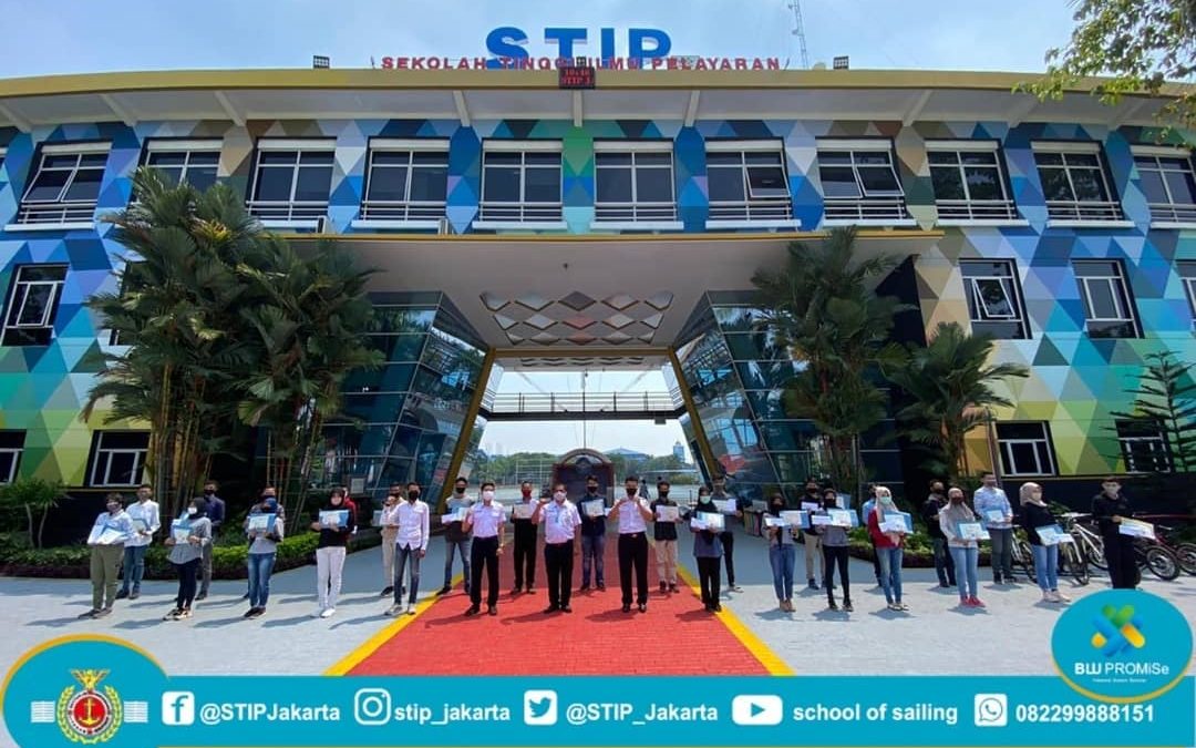 STIP bagikan sertifikat gratis bagi 25 Peserta DPM, Kejasama dengan SMK Pelayaran Nusantara Serang